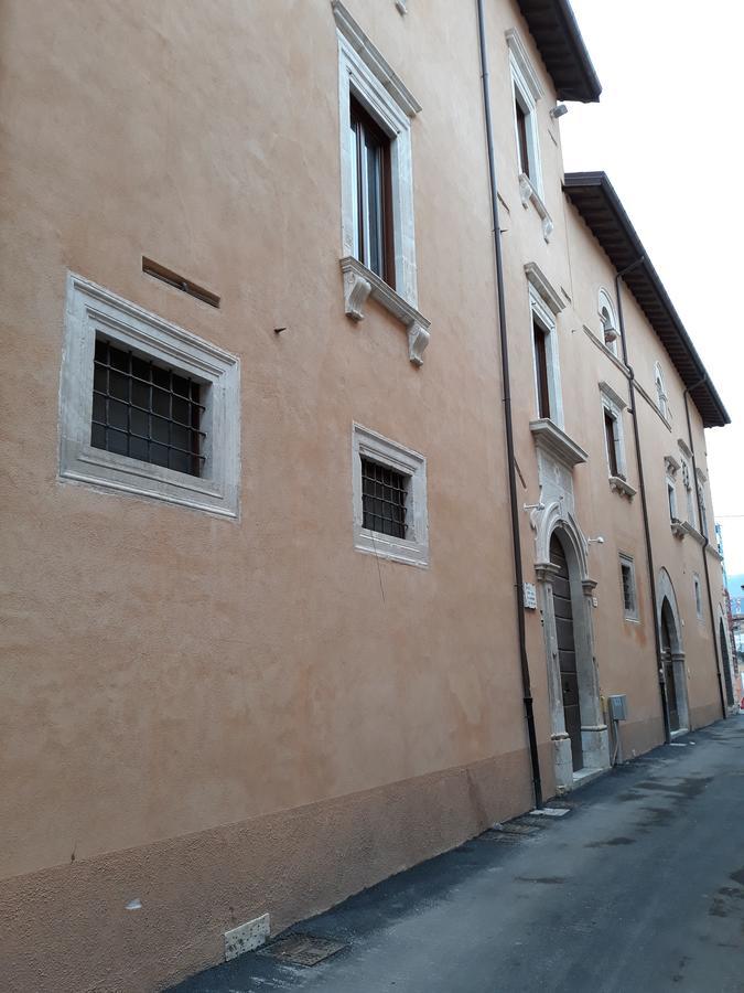 B&B Palazzo Cappa L'Aquila Exterior photo
